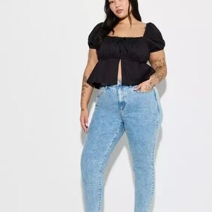Torrid LoveSick High-Rise Med Blue Wash Mom Jeans Size 16S